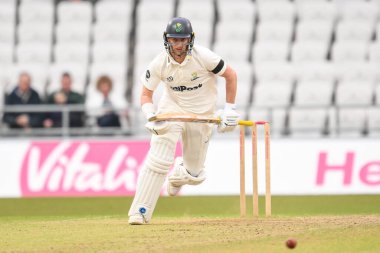 Glamorgan 'dan Billy Root, 3 Mayıs 2024' te Headingley Cricket Ground, Leeds, İngiltere 'de oynanan 2.