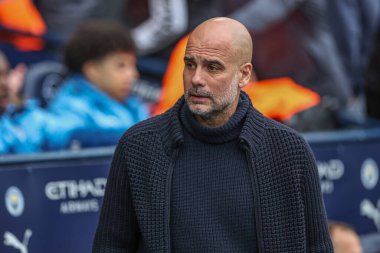Manchester City, Etihad Stadyumu 'nda oynanan Premier League maçında Pep Guardiola' nın teknik direktörü Manchester City, Wolverhampton Wanderers 'a karşı 4 Mayıs 2024