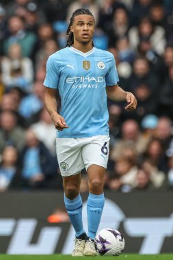 Manchester City 'den Nathan Ak Premier League maçı sırasında Manchester City ile Wolverhampton Wanderers arasında Etihad Stadyumu, Manchester, İngiltere, 4 Mayıs 2024