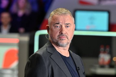 7 kez Dünya Şampiyonu olan Stephen Hendry, Cazoo Dünya Şampiyonası öncesinde BBC ile konuşuyor. 2024 Crucible Tiyatrosu, Sheffield, Birleşik Krallık, 4 Mayıs 2024 
