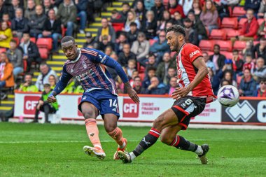 Nottingham Ormanı 'ndan Callum Hudson-Odoi, İngiltere' nin Sheffield Lane kentinde oynanan Premier League maçında golünü atıyor. 