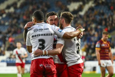 Salford Red Devils takımından Nene Macdonald, 3 Mayıs 2024 'te İngiltere' nin Huddersfield Stadyumu 'nda oynanan 10.