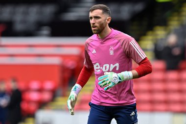 Maç öncesi ısınma oturumunda Nottingham Ormanı 'ndan Matt Turner Premier League maçında Sheffield United Nottingham Ormanı' na karşı Bramall Lane, Sheffield, İngiltere, 4 Mayıs 2024 