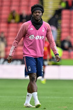 Nottingham Ormanı 'ndan Ola Aina Premier Lig maçında ısınma turunda Sheffield United Nottingham Ormanı' na karşı Bramall Lane, Sheffield, İngiltere, 4 Mayıs 2024 