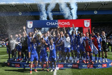 Leicester City, 4 Mayıs 2024 'te King Power Stadyumu' nda Leicester City ve Blackburn Rovers maçından sonra şampiyonluk kupasını kaldırdı.