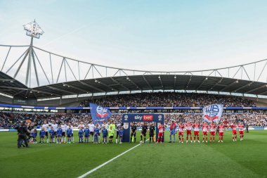 Her iki takım da Gökyüzü İddia Ligi 1 play-off yarı final ikinci maçında Bolton Wanderers 'a karşı Toughsheet Community Stadyumu, Bolton, İngiltere, 7 Mayıs 2024