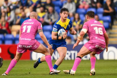 Warrington Wolves 'tan Jordan Crowther, 9 Mayıs 2024' te Warrington Jones Stadyumu 'nda oynanan 11. Betfred Süper Lig karşılaşmasında Warrington Wolves ve Hull KR' a karşı.