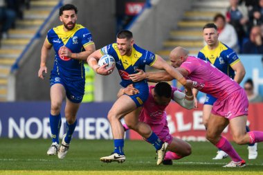 Warrington Wolves 'tan Danny Walker, 9 Mayıs 2024' te İngiltere 'nin Warrington şehrinde oynanan 11. Betfred Süper Lig karşılaşmasında Warrington Wolves' a karşı Hull KR maçında ilk hamlesini yaptı.