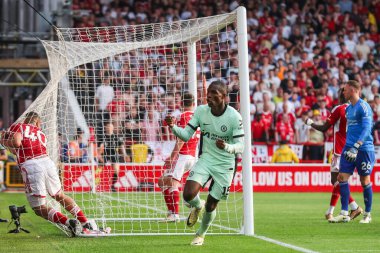 Chelsea 'li Nicolas Jackson, Nottingham Forest' ın Chelsea 'ye karşı oynadığı Premier Lig maçında 11 Mayıs 2024' te Nottingham City Ground, İngiltere 'de 2-3' lük galibiyet golünü kutluyor.