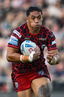 Leigh Leoparları 'ndan Tom Amone, 10 Mayıs 2024' te Leigh Spor Köyü, Leigh, İngiltere 'de oynanan 11. Betfred Süper Lig karşılaşmasında Leigh Leopards ile Salford Red Devils maçında ilk hamlesini yaptı. 