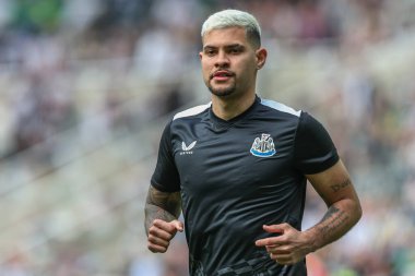 Newcastle United takımından Bruno Guimares, Premier League maçı Newcastle United ve Hove Albion maçında 11 Mayıs 2024 'te St. James' s Park, Newcastle, İngiltere 'de oynanan hazırlık maçında 