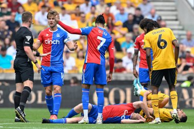 Crystal Palace 'dan Matheus Cunha Wolverhampton Wanderers maçı sırasında yaralanacak mı? Wolverhampton Wanderers, Molineux' deki Crystal Palace 'a karşı, Wolverhampton, İngiltere, 11 Mayıs 2024 