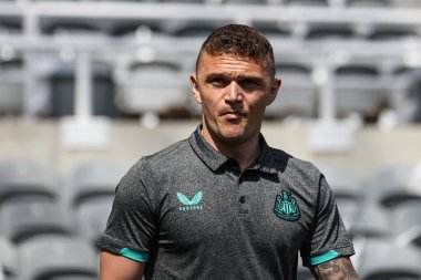 Newcastle United takımı Kieran Trippier # 2 Premier League karşılaşması sırasında St.James 's Park, Newcastle, 11 Mayıs 2024 tarihinde St.James' s Park 'ta Newcastle United ve Hove Albion' a geldi. 