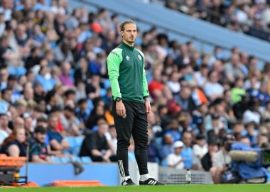 Leeds United takımından Rob Etherington, Manchester City - Leeds United maçında Etihad Stadyumu, Manchester, İngiltere, 10 Mayıs 2024 