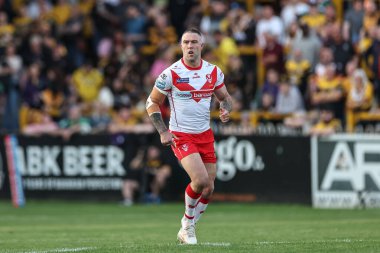 St. Helens 'den Curtis Sironen 11. Betfred Süper Lig karşılaşmasında Castleford Tigers St. Helens' e karşı The Mend-A-Hose Jungle, Castleford, Birleşik Krallık, 10 Mayıs 2024 