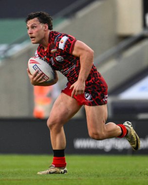 Leigh Leoparları 'ndan Lachlan Lam, 10 Mayıs 2024' te Leigh Spor Köyü 'nde oynanan 11. Betfred Süper Lig karşılaşmasında Leigh Leopards' a karşı Salford Red Devils maçında bir çıkış yaptı. 