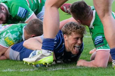 Sale Sharks, Gallagher Premiership maçında Salford Community Stadyumu, Eccles, Birleşik Krallık 'ta oynanan Sale Sharks vs Leicester Tigers maçında gol attıktan sonra tepki gösterdi. 