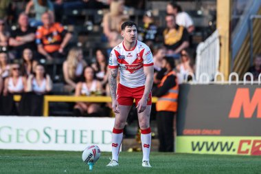 St. Helens 'den Mark Percival 11. Betfred Süper Lig karşılaşmasında Castleford Tigers St. Helens' e karşı The Mend-A-Hose Jungle, Castleford, Birleşik Krallık, 10 Mayıs 2024 