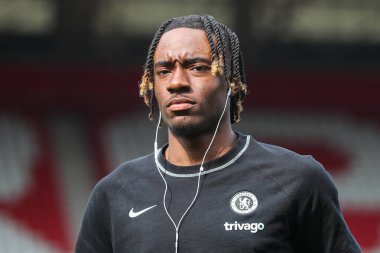 Chelsea 'den Noni Madueke Premier Lig karşılaşması öncesinde Nottingham Forest Chelsea' ye karşı City Ground, Nottingham, İngiltere 'de 11 Mayıs 2024' te geldi.