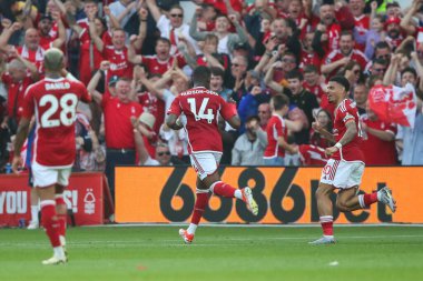 Nottingham Ormanı 'ndan Callum Hudson-Odoi, Nottingham City Ground, Nottingham, İngiltere' de 11 Mayıs 2024 'te oynanan Premier League maçında 2-1' lik galibiyet golünü kutluyor.