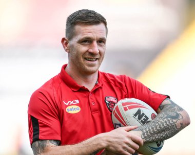 Salford Red Devils takımından Marc Sneyd, 10 Mayıs 2024 'te Leigh Sports Village, Leigh, İngiltere' de oynanan 11. Betfred Süper Lig karşılaşmasında Leigh Leopards ile Salford Red Devils arasında oynanan karşılaşma öncesinde geldi. 