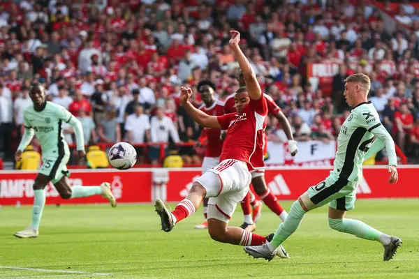 Chelsea 'den Cole Palmer' ın Premier Lig maçında gol atma şansı var Nottingham Forest Chelsea 'ye karşı City Ground, Nottingham, İngiltere, 11 Mayıs 2024