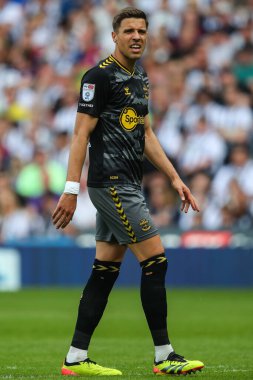 Southampton 'dan Jan Bednarek 12 Mayıs 2024' te İngiltere 'nin başkenti West Bromwich Albion, Southampton' a karşı oynadığı yarı final play-off maçı sırasında 