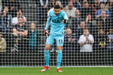 Tottenham Hotspur 'dan Guglielmo Vicario Premier League maçında Tottenham Hotspur Manchester City' ye karşı Tottenham Hotspur Stadyumu, Londra, İngiltere, 14 Mayıs 2024 