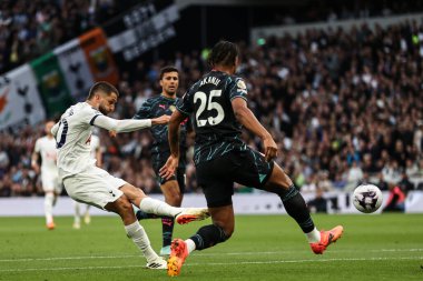 Tottenham Hotspur 'dan Rodrigo Bentancur, Premier Lig maçında Tottenham Hotspur' a karşı Manchester City Tottenham Hotspur Stadyumu 'nda 14 Mayıs 2024' te gol atma şansı yakaladı. 