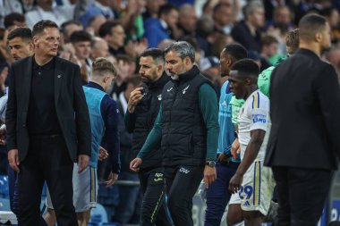 Norwich City 'nin David Wagner teknik direktörü, İngiltere' nin Leeds şehrinde 16 Mayıs 2024 'te oynanan Sky Bet play-off yarı final yarı final yarı final yarı final yarı final yarı final yarı final yarı final yarı final Leeds Norwich City maçında soyunma odasına dönüyor. 
