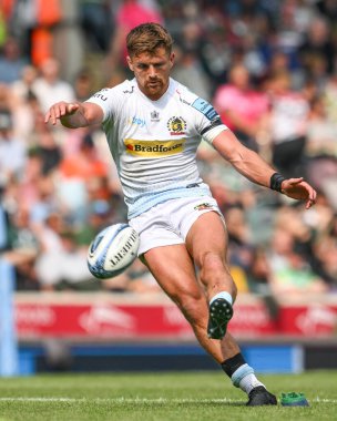 Exeter Chiefs 'ten Henry Slade, 18 Mayıs 2024' te Mattioli Woods Welford Road 'da Gallagher Premiership maçında Leicester Tigers Exeter Chiefs' e karşı penaltı attı.