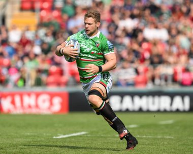 Leicester Tigers 'dan Olly Cracknell 18 Mayıs 2024' te Leiceoli Woods Welford Road, İngiltere 'deki Leicester Tigers - Exeter Chiefs maçında ilk hamlesini yaptı.