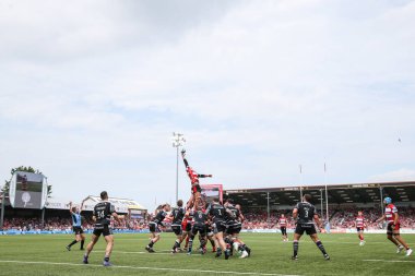 Gloucester Rugby 'den Freddie Thomas, 18 Mayıs 2024' te İngiltere 'nin Kingsholm Stadyumu' nda oynanan Gloucester Rugby-Newcastle Falcons maçında çizgiyi geçemedi. 