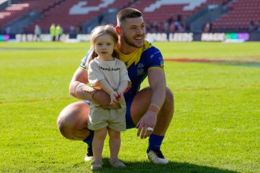 Warrington Wolves takımından Danny Walker 19 Mayıs 2024 'te İngiltere' nin St. Helens Stadyumu 'nda oynanan ve Huddersfield Giants' ın Warrington Wolves 'a karşı oynadığı Betfred Challenge Kupası yarı final maçı sonrasında