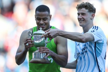 Nottingham Ormanı 'ndan Murillo Premier Lig maçından sonra Nottingham Ormanı' nda yılın oyuncusu seçildi Burnley - Nottingham Ormanı Turf Moor, Burnley, İngiltere, 19 Mayıs 2024