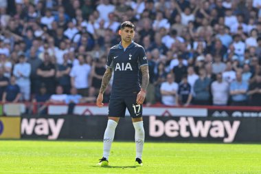 Tottenham Hotspur 'dan Cristian Romero, Premier League maçı sırasında Sheffield United Tottenham Hotspur' a karşı Bramall Lane, Sheffield, İngiltere, 19 Mayıs 2024 