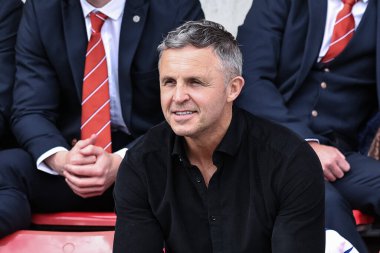 Salford Red Devils 'in baş antrenörü Paul Rowley, Salford Community Stadyumu, Eccles, Birleşik Krallık' ta oynanan 12. 