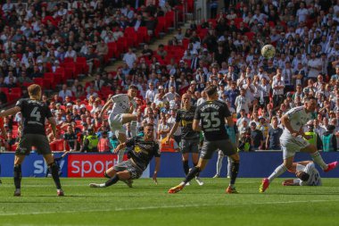 Leeds United takımından Daniel James 26 Mayıs 2024 'te Wembley Stadyumu' nda oynanan Sky Bet play-off final maçında kale direğini sallayarak gol attı. 