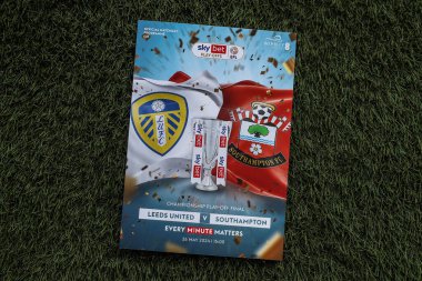 Maç günü programı Sky Bet Şampiyonası play-off final maçı sırasında Wembley Stadyumu 'nda Leeds United ile Southampton maçı, 26 Mayıs 2024 