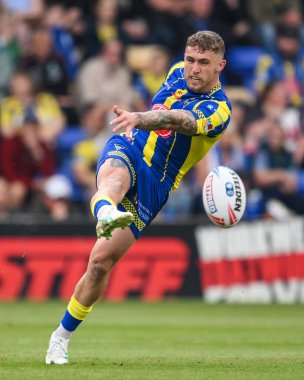 Warrington Wolves 'tan Sam Powell, 13. Betfred Süper Lig karşılaşması sırasında Halliwell Jones Stadyumu' nda Warrington Wolves 'a karşı Wigan Warriors, 1 Haziran 2024
