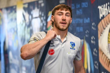 Warrington Wolves 'tan Adam Holroyd, 1 Haziran 2024' te İngiltere 'nin Warrington şehrinde oynanan Halliwell Jones Stadyumu' nda oynanan Warrington Wolves vs Wigan Warriors maçında Betfred Süper Lig 13.