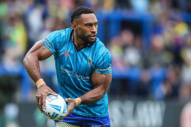 Warrington Wolves takımından Rodrick Tai, maç öncesi ısınma turunda, 13. Betfred Süper Ligi karşılaşmasında Warrington Wolves, Wigan Warriors 'a karşı Halliwell Jones Stadyumu, Warrington, 1 Haziran 2024