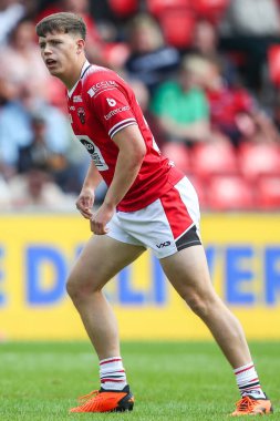 Salford Red Devils 'den Nathan Connell, Betfred Süper Lig 13. Raundunda Salford Red Devils, Londra Broncos' a karşı Salford Community Stadyumu, Eccles, İngiltere, 2 Haziran 2024
