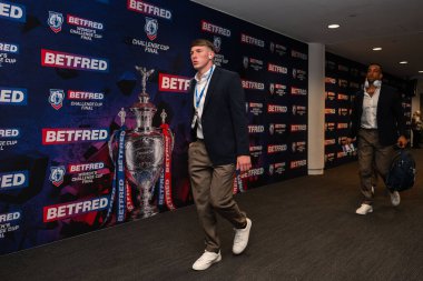 Warrington Wolves 'tan Matty Nicholson, 8 Haziran 2024' te Wembley Stadyumu 'nda oynanan Warrington Wolves vs Wigan Warriors final maçı öncesinde geldi. 