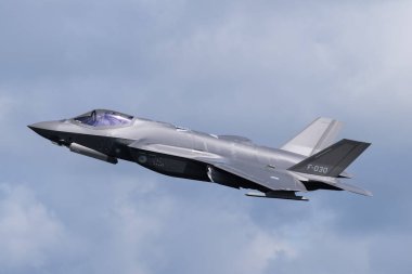 Lockheed Martin F-35A Şimşek II Koninklijke Kraliyet Hollanda Hava Kuvvetleri 'nden Luchtmacht, NATO Kaplan Buluşma Gözcüleri Günü 2' de AB, Jagel, Almanya 'nın kuzeyinde, 10 Haziran 2024' de havalandı.