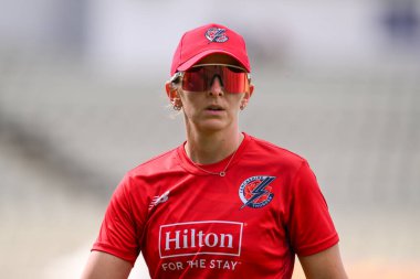 Lancashire Thunder 'dan Kate Cross Charlotte Edwards Kupası maçında Central Sparks, Lancashire Thunder' a karşı Edgbaston, Birmingham, Birleşik Krallık, 14 Haziran 2024 