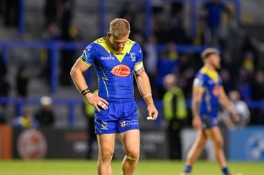 Warrington Wolves takımından Matt Dufty, 14 Haziran 2024 'te Halliwell Jones Stadyumu' nda oynanan Warrington Wolves - Salford Red Devils maçında tam zamanlı olarak üzgün görünüyor. 