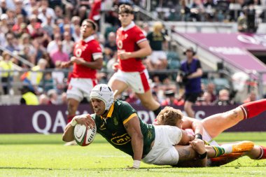 Güney Afrikalı Edwill van der Merwe, 22 Haziran 2024 'te Twickenham, İngiltere' deki Twickenham Stadyumu 'nda oynanan Katar Havayolları Kupası maçında 39-13' lük skora ulaştı. 