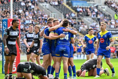 Warrington Wolves 'tan Danny Walker, Betfred Süper Lig 15. raundunda 6-16 Warrington Wolves' a katılma çabasını kutluyor. Hull FC, Warrington Wolves 'a karşı, MKM Stadyumu, Hull, Birleşik Krallık, 22 Haziran 2024 