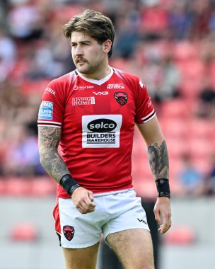 Salford Red Devils 'den Joe Shorrocks 15. Betfred Süper Lig karşılaşmasında Salford Red Devils St. Helens' e karşı Salford Community Stadyumu, Eccles, İngiltere, 23 Haziran 2024 